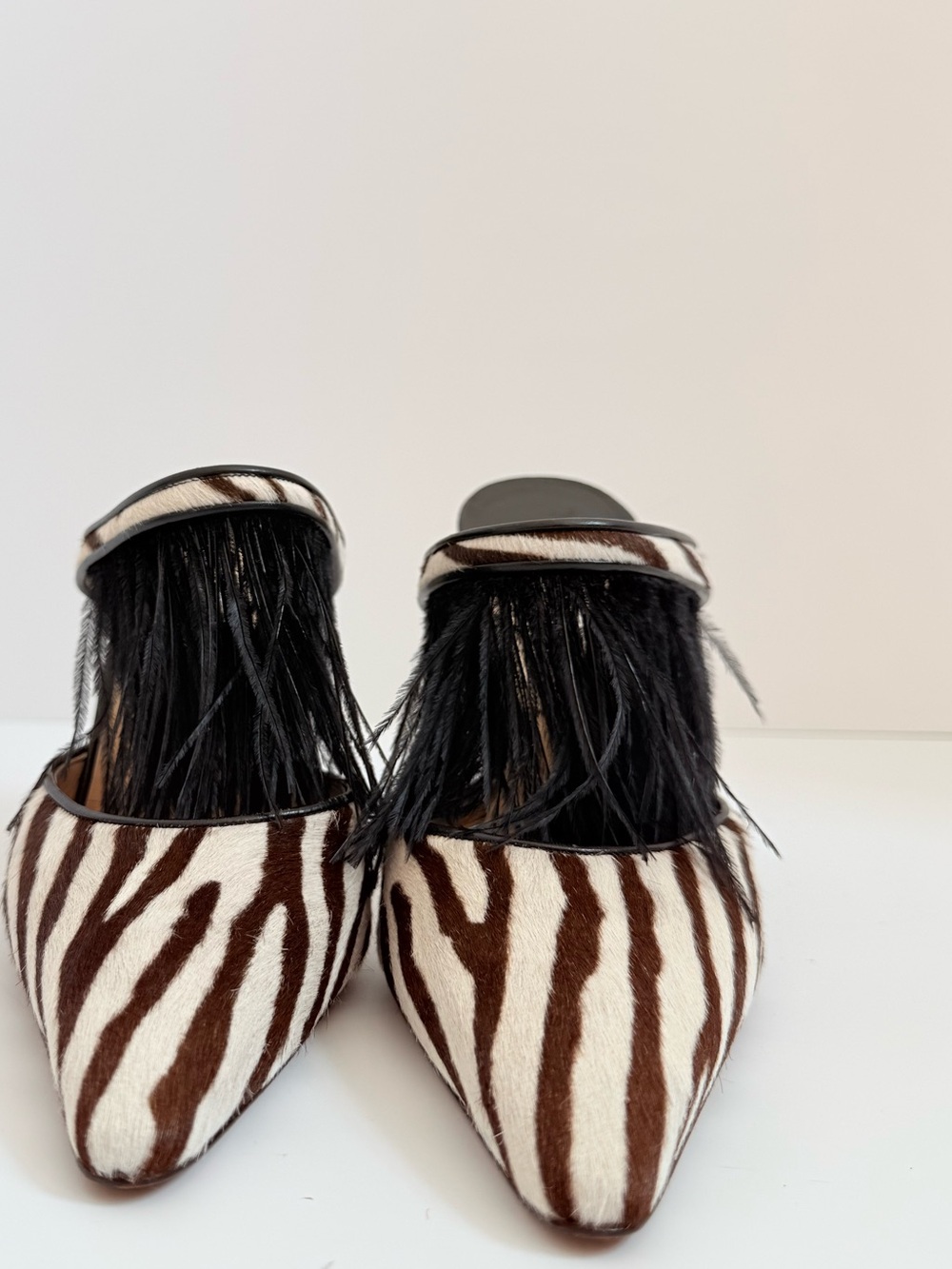 Manolo Blahnik Zebra Print Calf Hair Feather Fringe Pointed Toe Mule Heels EU 37 - Picture 4 of 11